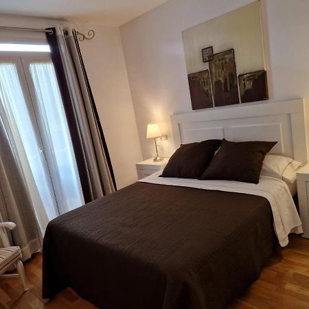 Apartamento Torres Валенсия Екстериор снимка